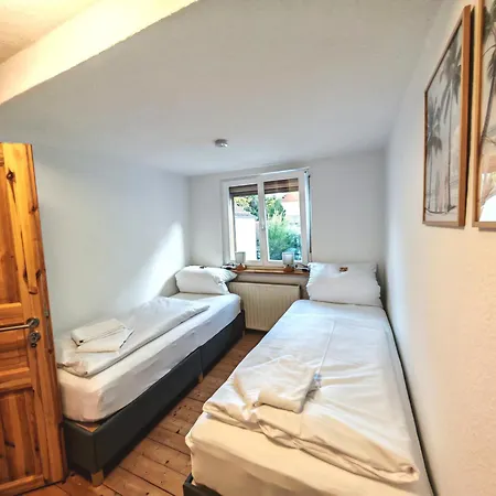 Moderne Etagenwohnung Im Zentrum - Monteurszimmer Apartment