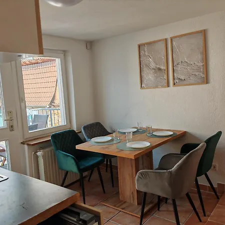 Moderne Etagenwohnung Im Zentrum - Monteurszimmer * Weinheim